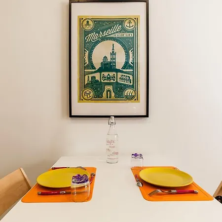 Chez Nous - 7 Appartements Sur Le Vieux Port Marsiglia Esterno foto