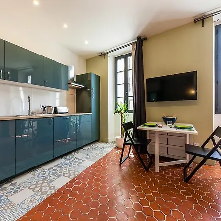 Chez Nous - 7 Appartements Sur Le Vieux Port Marsiglia Esterno foto