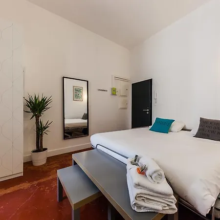 Chez Nous - 7 Appartements Sur Le Vieux Port Marsiglia Esterno foto