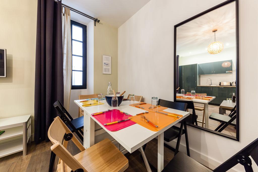 Apartment Chez Nous - 7 Sur Le Vieux Port *