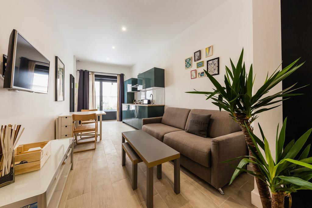 Chez Nous - 7 Sur Le Vieux Port Apartment *