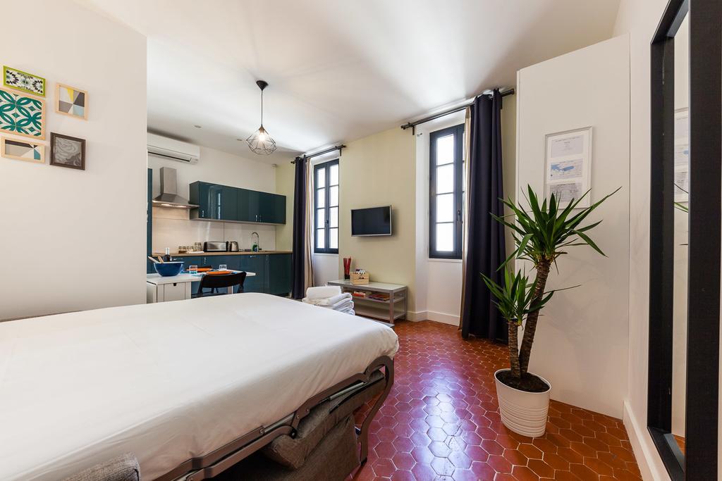 Chez Nous - 7 Sur Le Vieux Port *